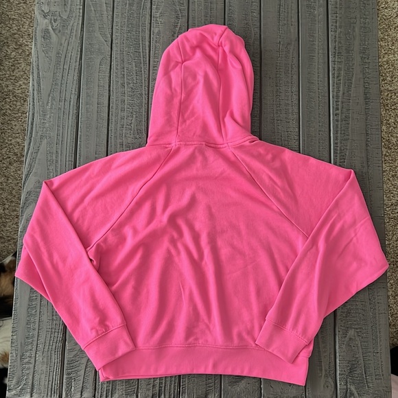 Nike Oversized and Hooded Cropped Sweatshirt - Picture 4 of 4